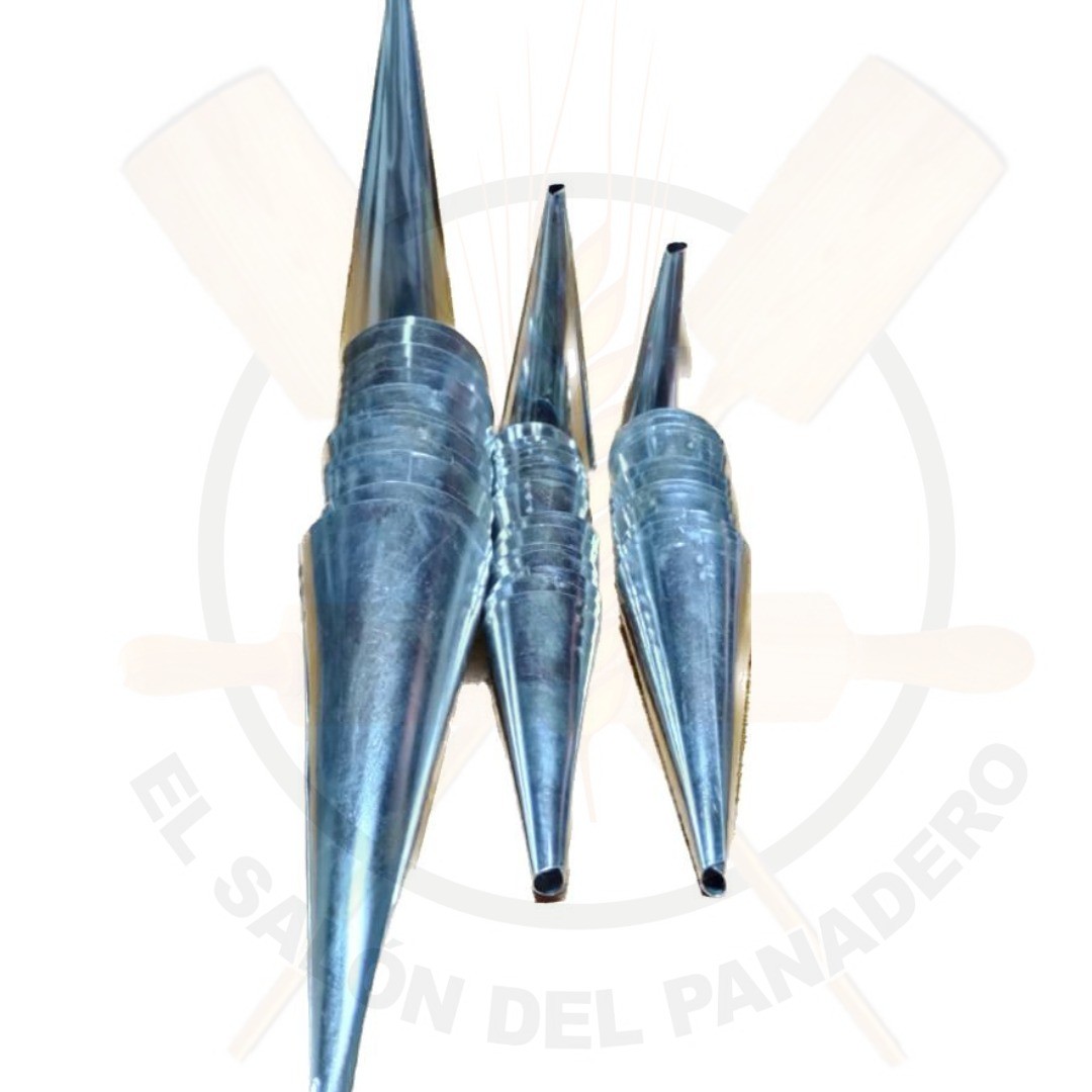 Moldes para cachitos de hojalata